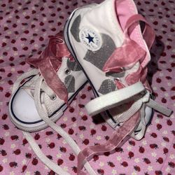 Converse Girl Shoes 8K