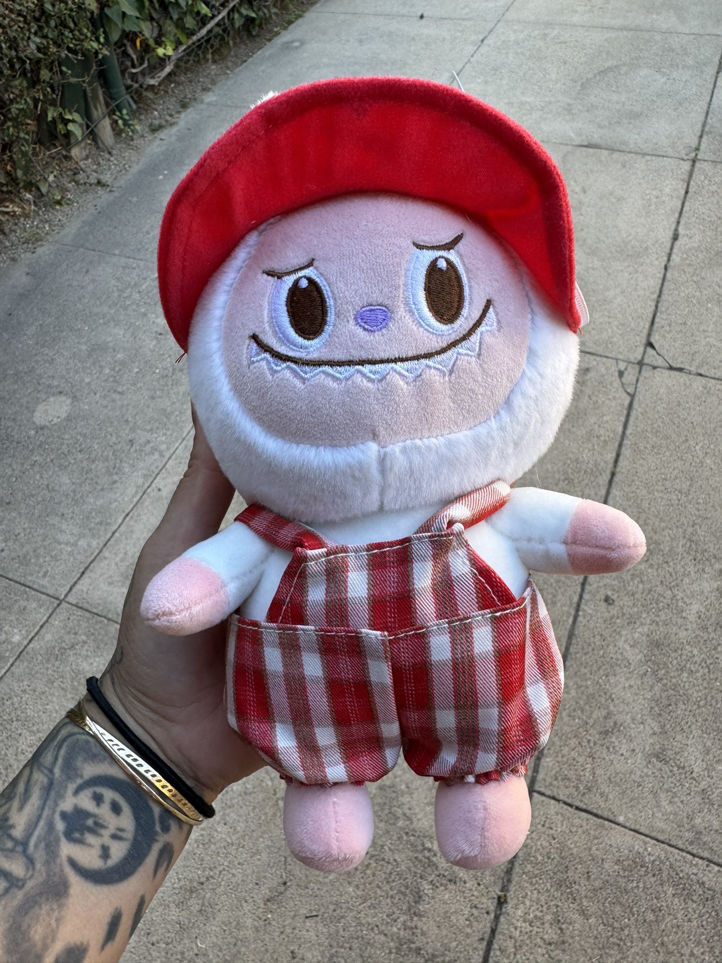 Lebubu Plushie