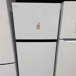 Brand new LG 28 in. 18 cu. ft. Top Freezer Garage-Ready Refrigerator in White