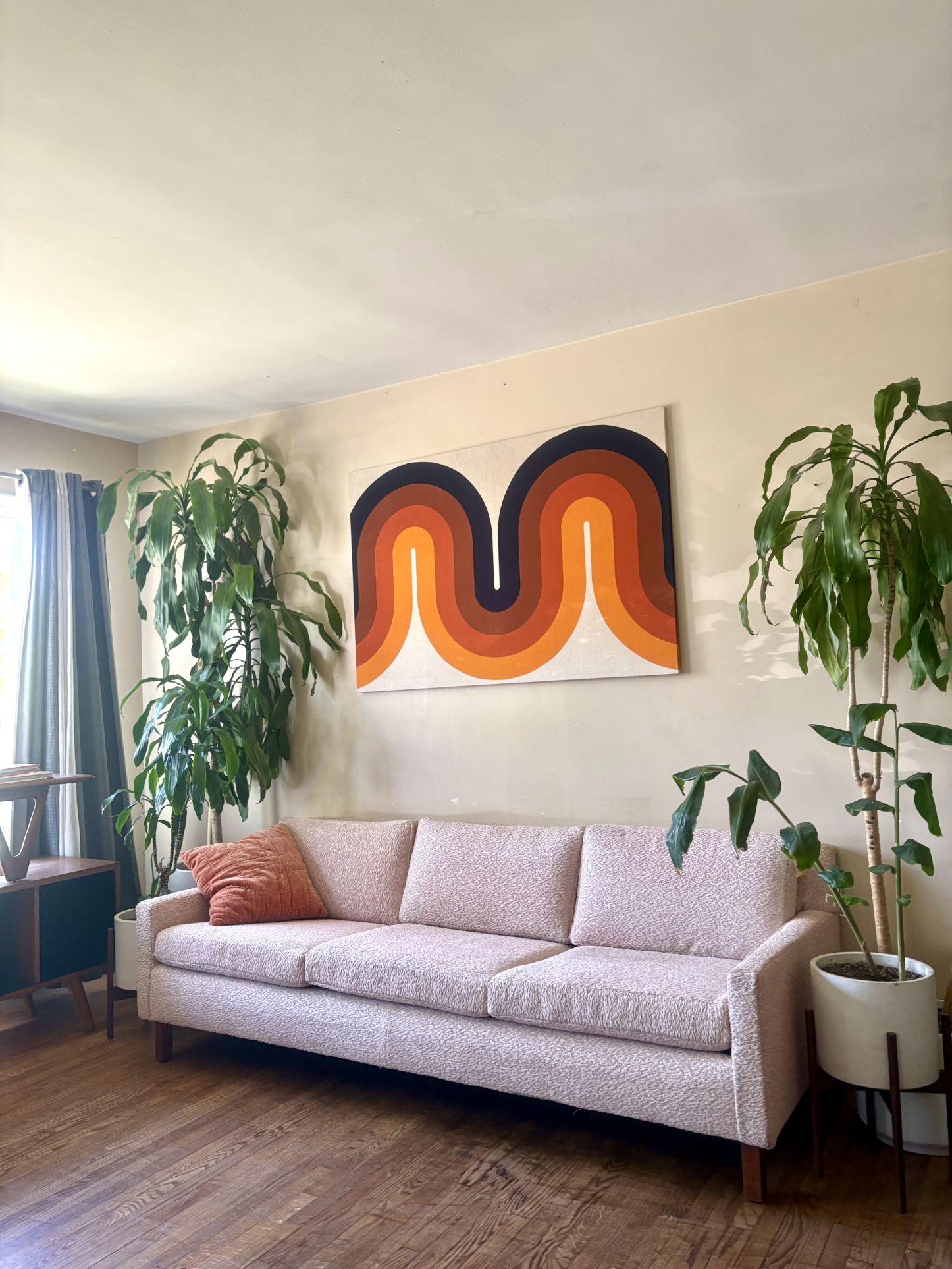 Lovely Milo Baughman Sofa