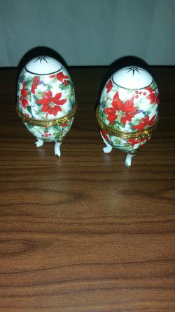 ⚡Vintage RARE HAND PAINTED TRINKET EGGS
