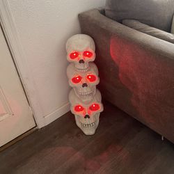 Halloween Decorations Scary Skulls Dead Skeletons Head Haunted House
