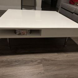 Coffee Table With Silver Legs