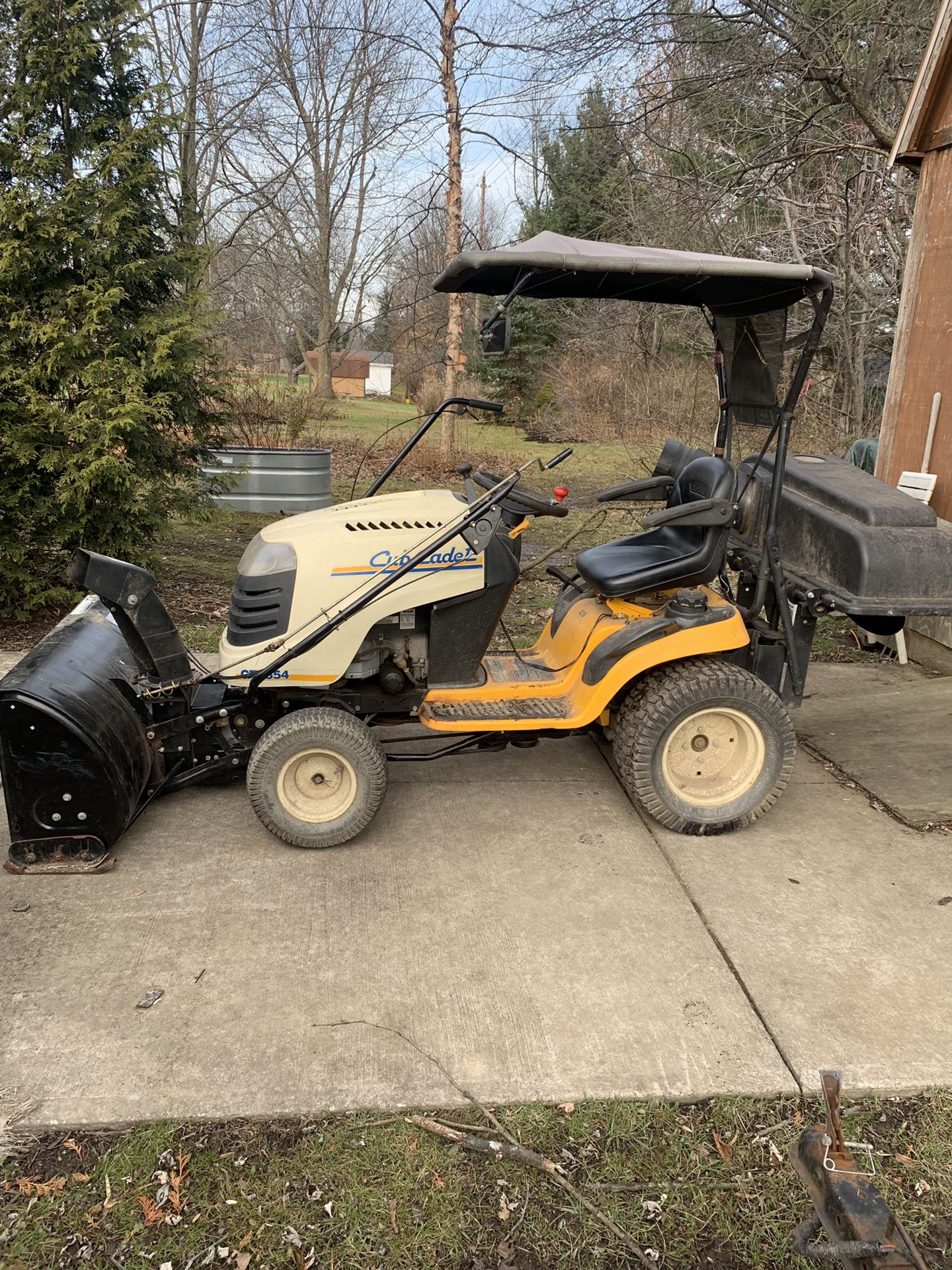 Cub Cadet 1554 w/ snowblower and attachments