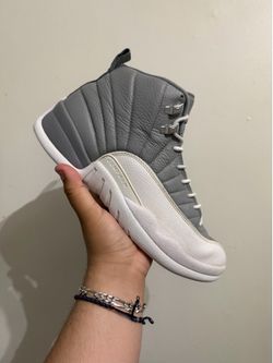 Jordan 12 stealth