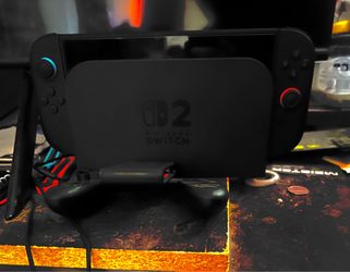 Nintendo switch 2 (like brand new)