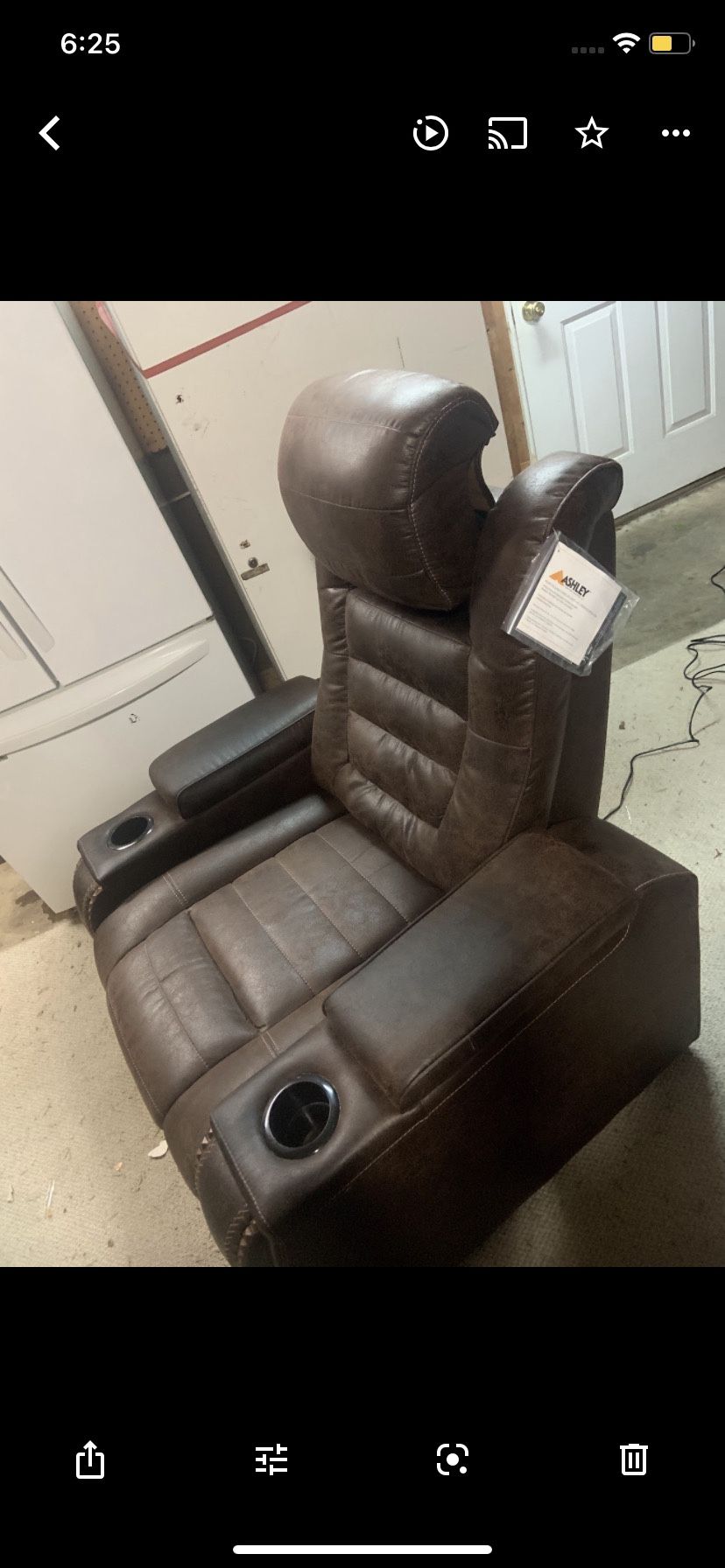 Electric Ashley Recliner 