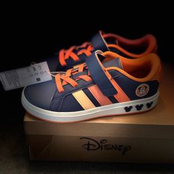 New!!! Disney Mickey Mouse Grand Court Shoes Kid's Shoes 3Y