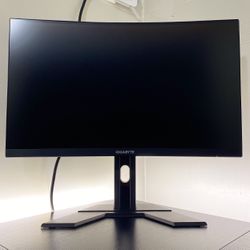 Gaming Monitor | GIGABYTE Q27QC-A 1440P 165HZ HDR