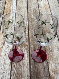 Pfaltzgraff Winterberry Handpainted Wine Glasses