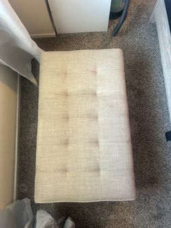 Storage bench / Ottoman