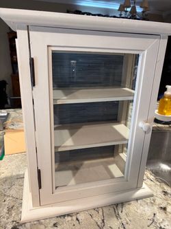 Little cabinet