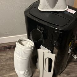 DēLonghi Portable Air Conditioner Penguino 