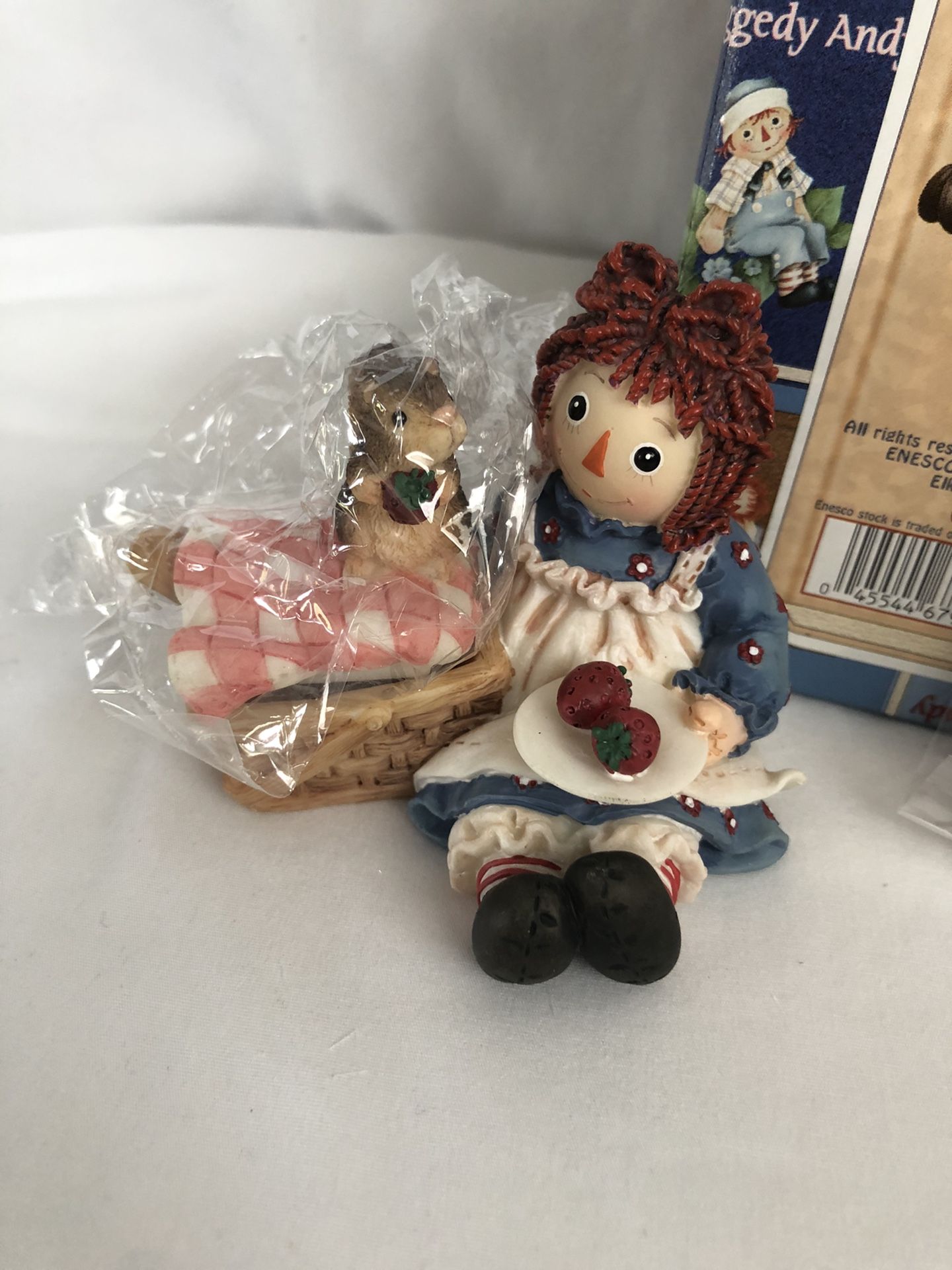 Vtg. NIB Raggedy Ann And Andy Figurine 677795 “Nothing Better Than Sharing A Heart”