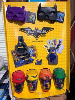 LEGO Batman Collectible Display & Cups