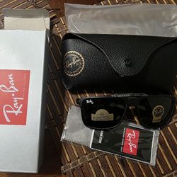 Bay Ban Sunglasses