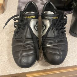 Total90 SG Soccer Cleats