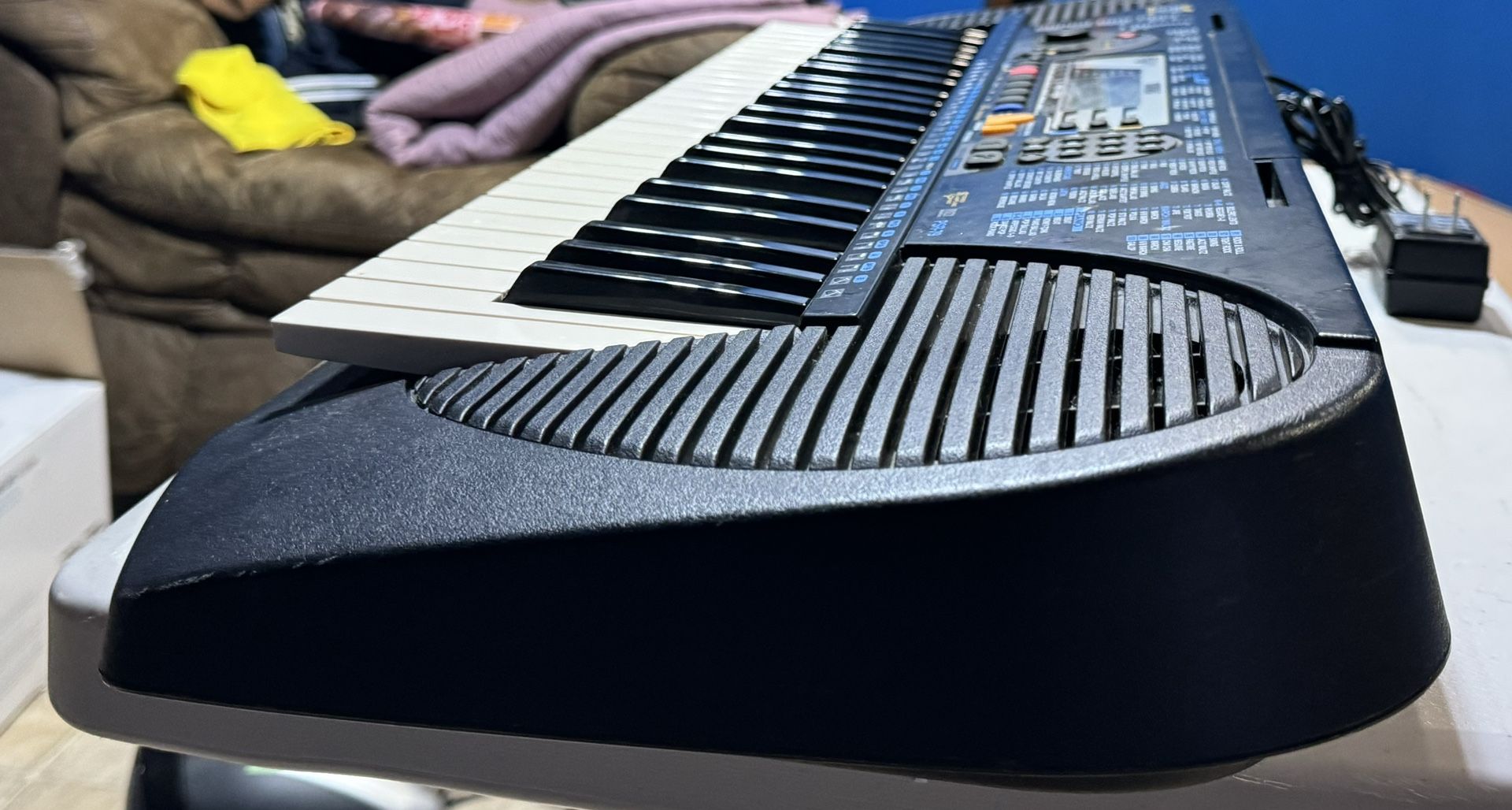 Yamaha PSR-79 49 Key Electronic Keyboard + Power Supply, Working, Tested