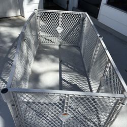 North States Superyard  6 Panels Play Pet Fence Plastic Indoor/Outdoor