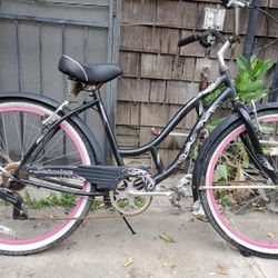 Schwinn Riverside Women 7 Speed Black Beach Cruiser Bike