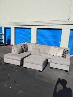 Sectional sofa couch - delivery available