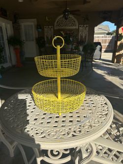Yellow basket 🧺