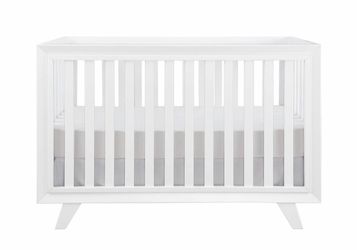 3-in-1 Wooster Crib w Mattress!!!