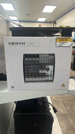 Henyx 1202 Mix Amp