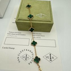Authentic ladies five petal bracelet