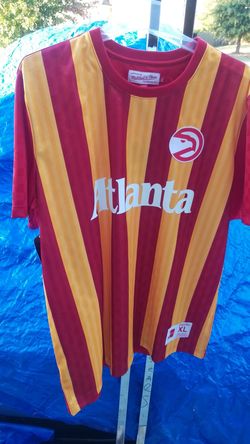 Michael and ness Jearsy ATLANTA HAWKS BRAND NEW SIZE AVAILABLE 2 XL