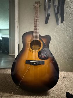 Yamaha guitar