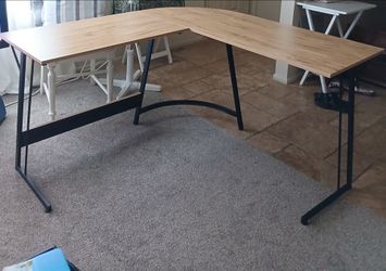 L Shaped Desk