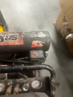 Air compressor