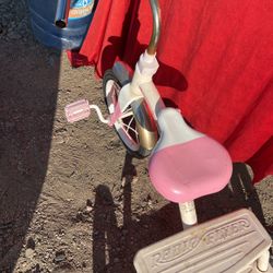 Es Una Bisicleta Peqeña 20