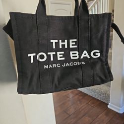 Marc Jacobs Cloth Purse Used