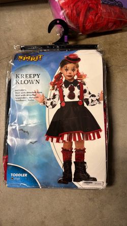 Toddler creepy clown