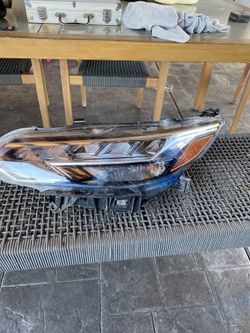 2020 Nissan Headlight