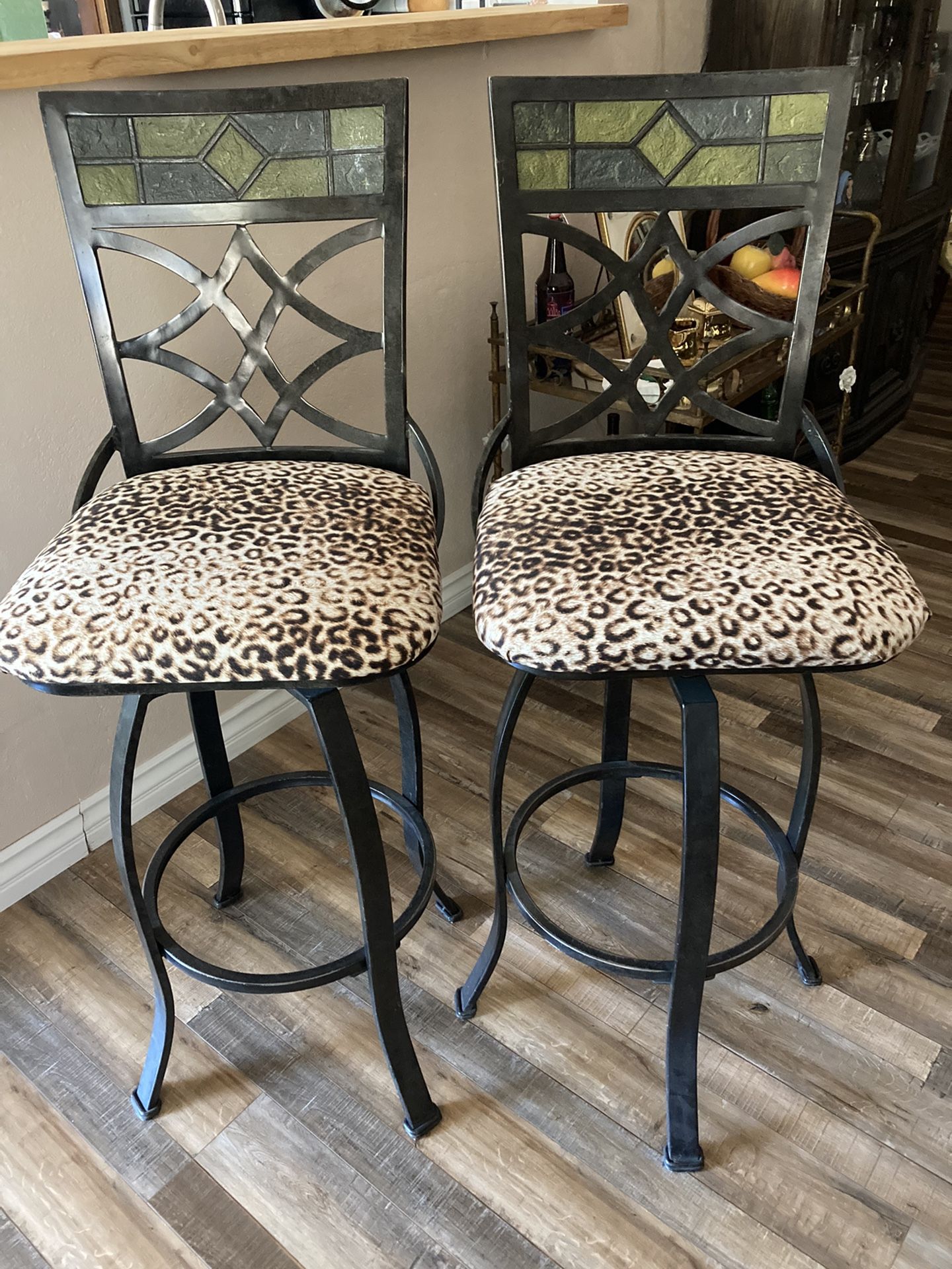 3 Tall Bar Stools 