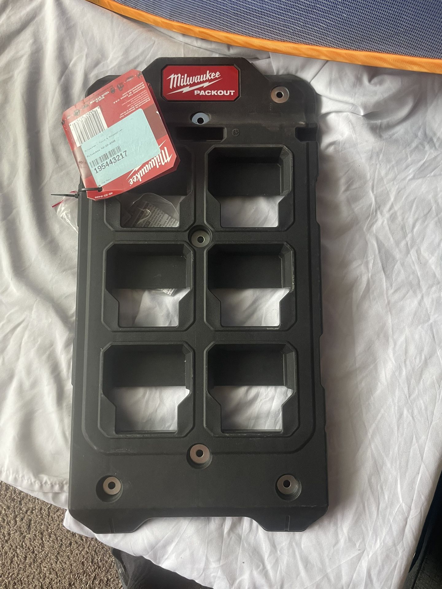 Milwaukee Compact Wall Mount