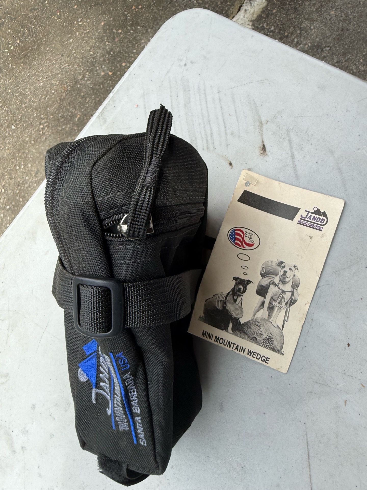 Jandd Mountaineering Mini Mountain Wedge bicycle saddle bag black