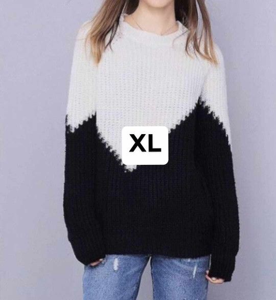 New Women's Sweatshirt Size XL