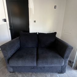 Comfortable Loveseat - Pick Up Today! 