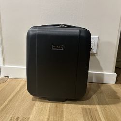 Giao small carry on luggage