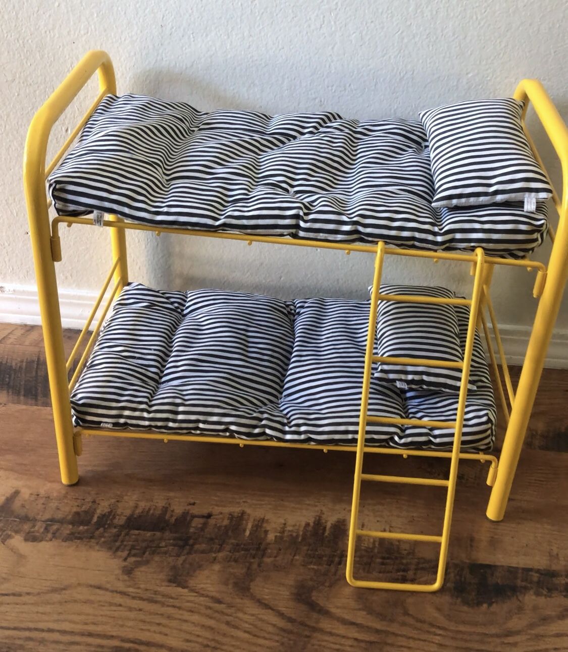 bunk bed for Doll’s