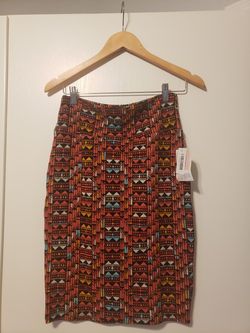 Lularoe Cassie S brandnew