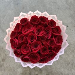 25 Red Roses Ready For Pickup