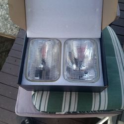 2001 Jeep Cherokee Limited Edition Head Lights