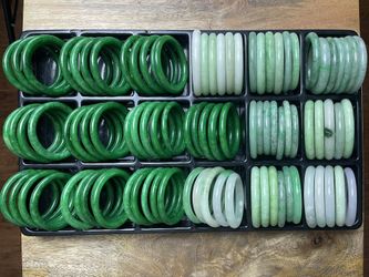 100 Piece Lot - Natural Jade Bangles Sizes 48mm - 52mm 