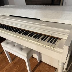 Free Up Right Piano