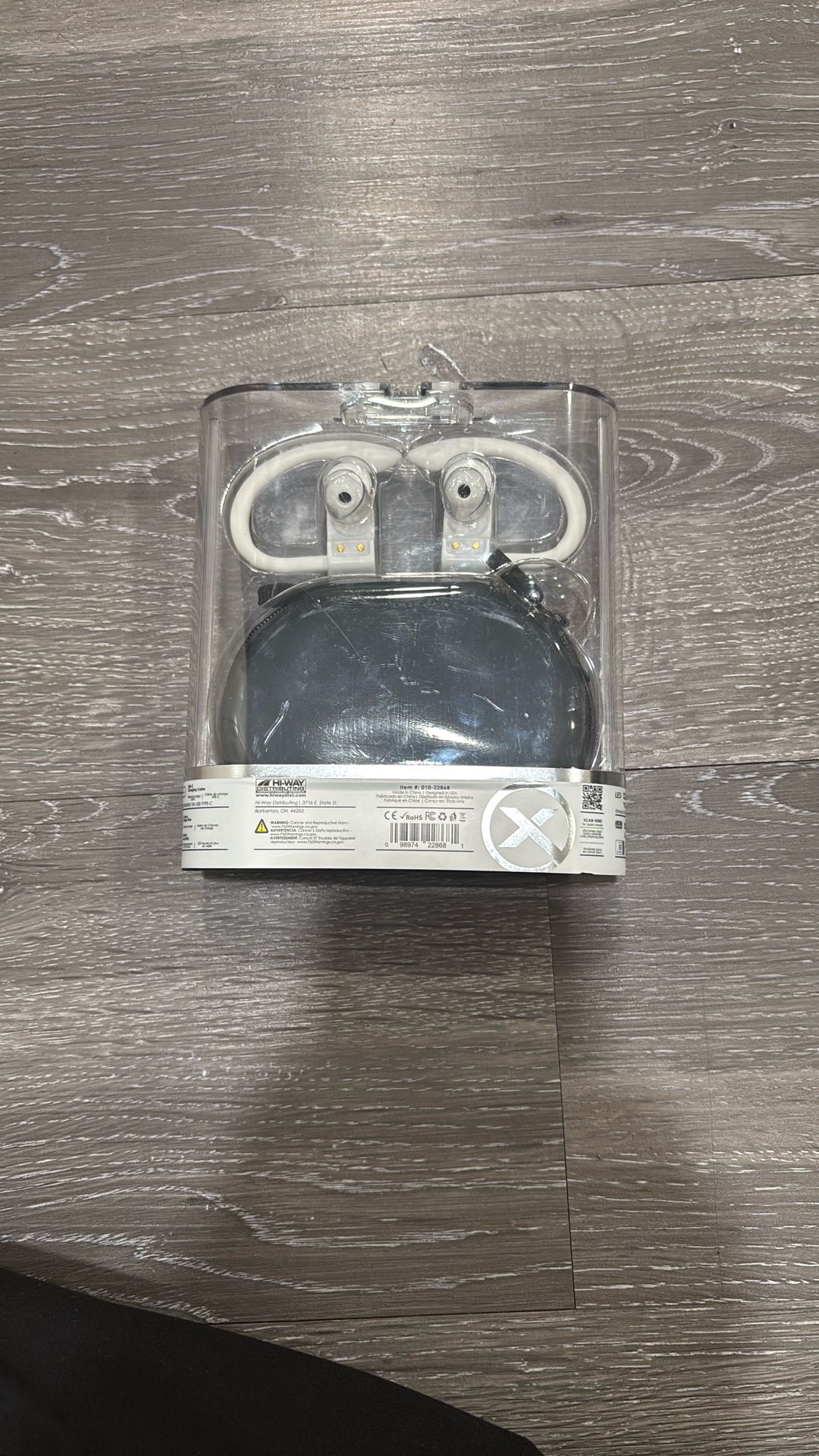 Earbud headset